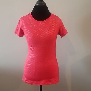 Under Armour Fitted Heat Gear Top